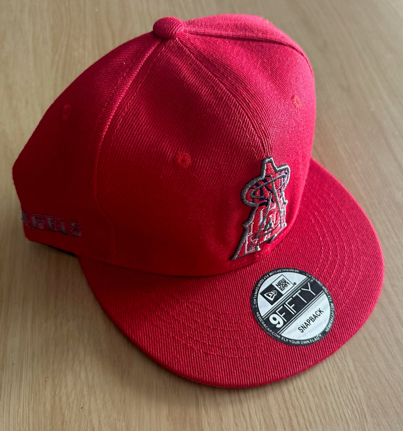 LA Angels MLB SnapBack Baseball Cap Multicolour New With Sitcker