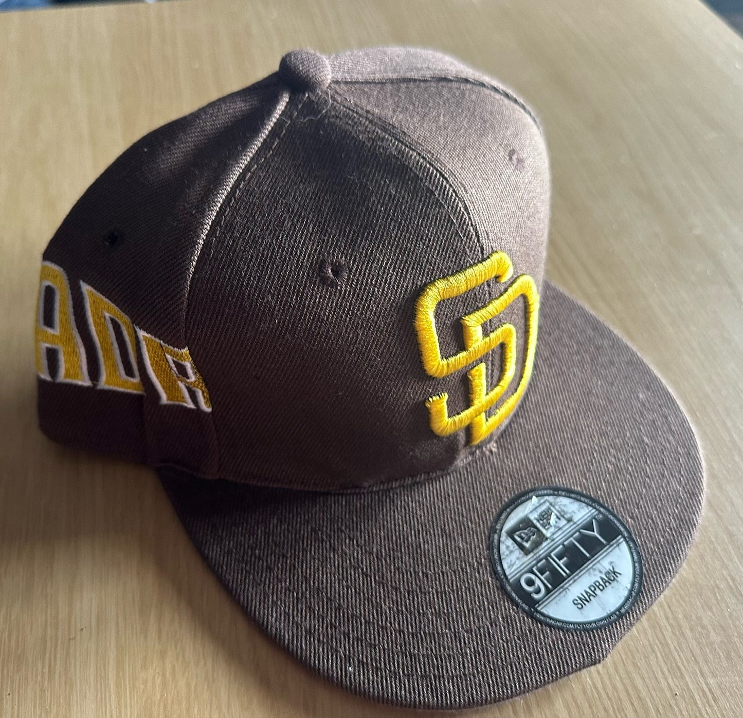 San Diego Padres MLB SnapBack Baseball Cap Multicolour New With Sitcker