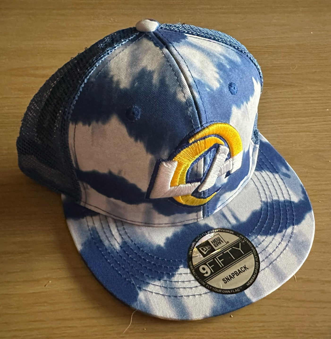 Los Angeles LA Rams NFL SnapBack Camo Baseball Cap Multicolour New With Sticker