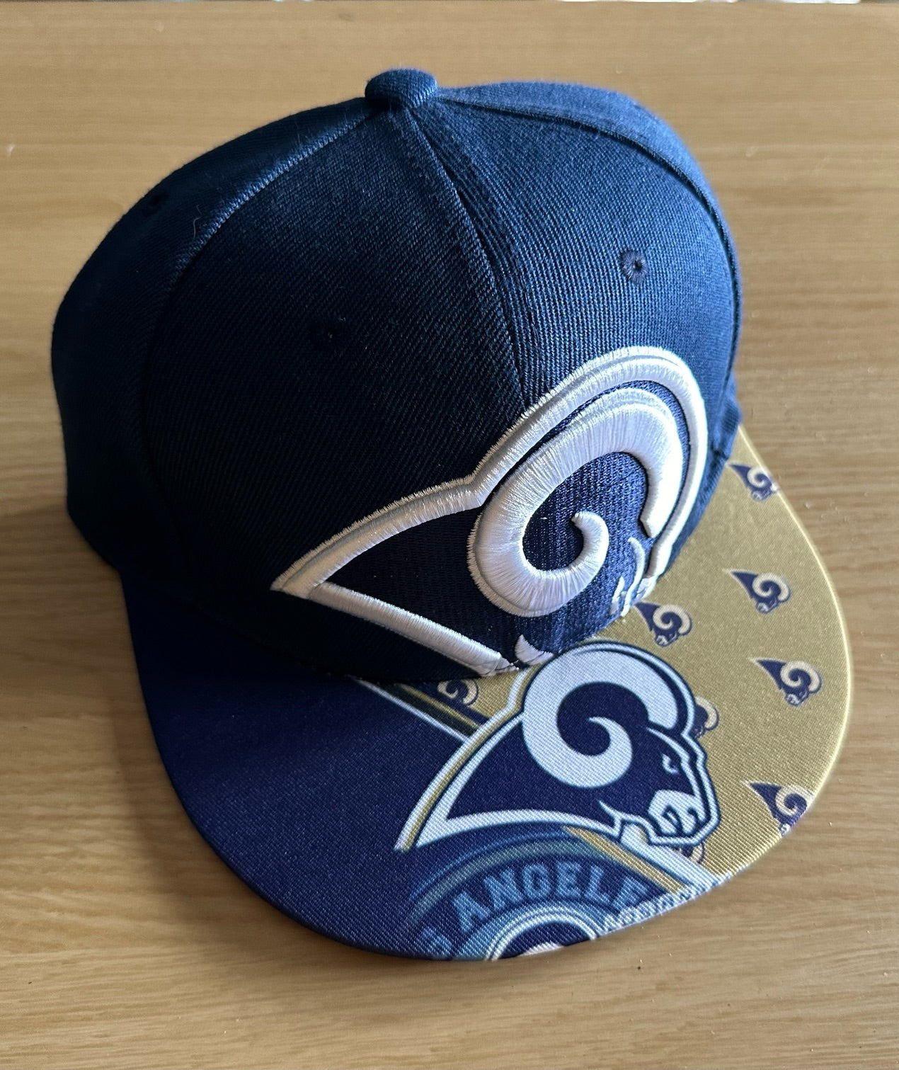 Los Angeles Rams NFL SnapBack Baseball Cap Multicolour New With Sticker