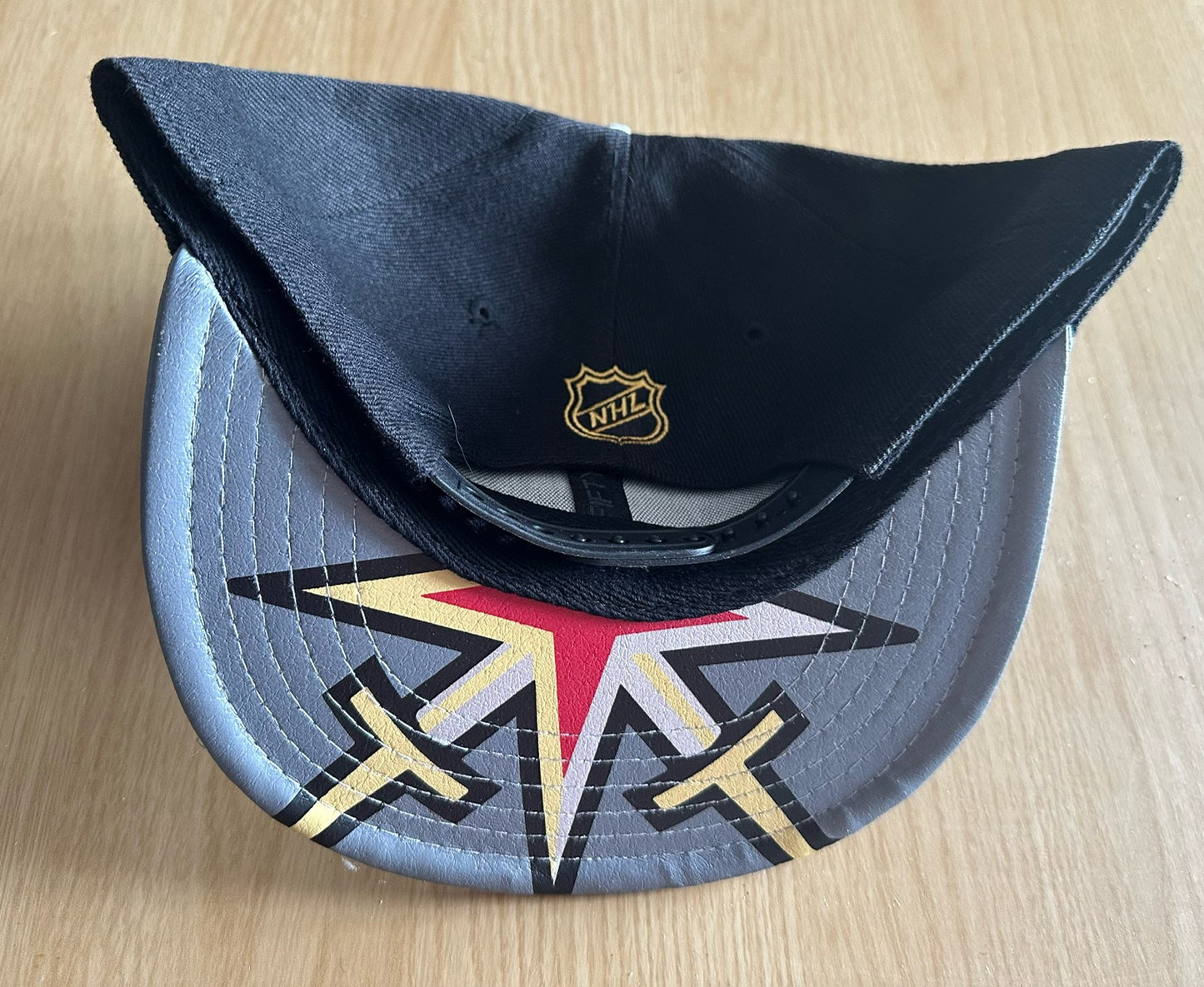 Vegas Golden Knights NHL SnapBack Baseball Cap Multicolour New With Sticker