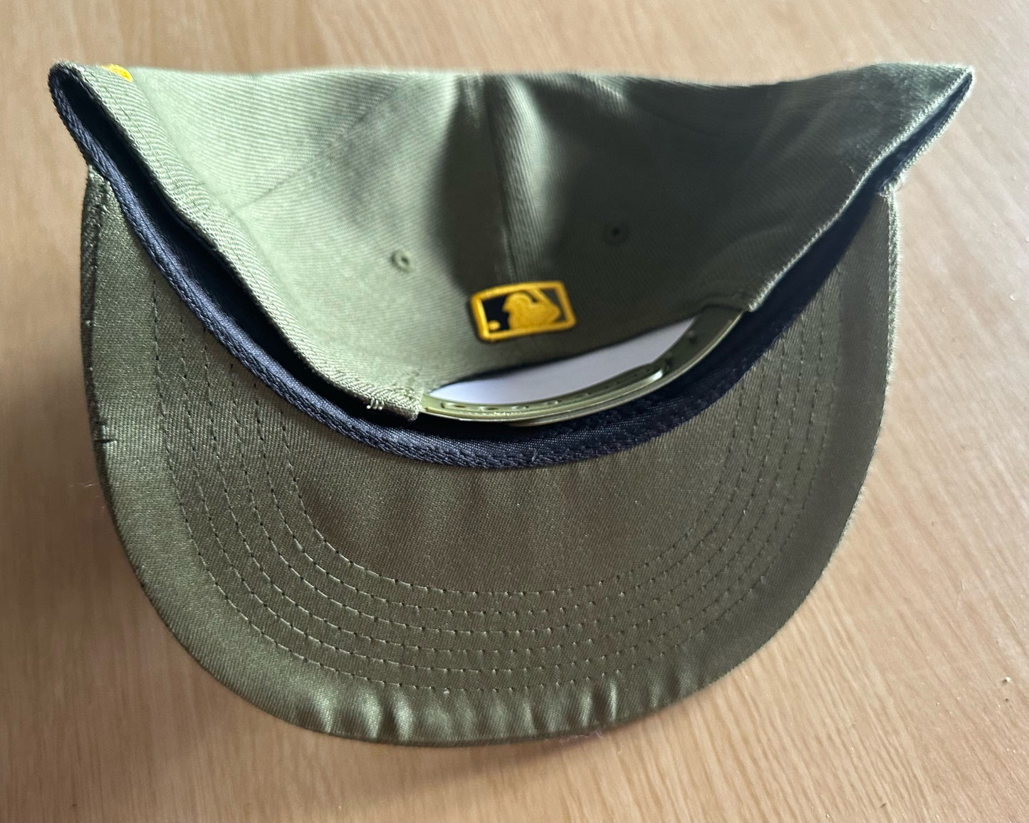 Minnesota Twins Army MLB SnapBack Baseball Cap Multicolour New With Sitcker