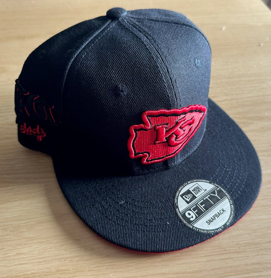 Kansas City Chiefs NFL SnapBack Baseball Cap Multicolour New With Sticker