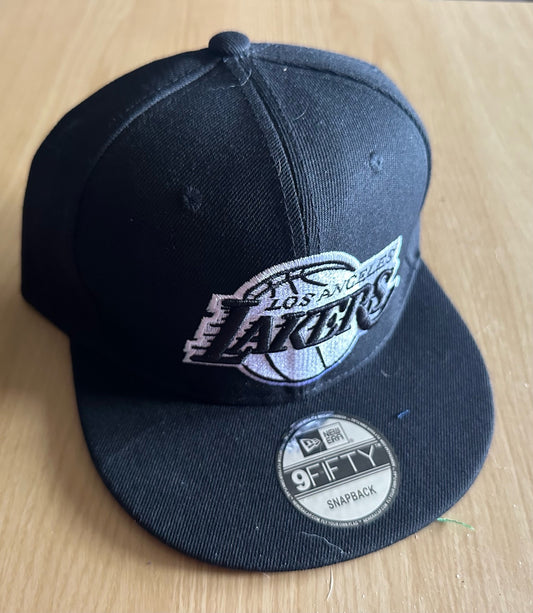 Los Angeles Lakers NBA SnapBack Baseball Cap Multicolour New With Sticker