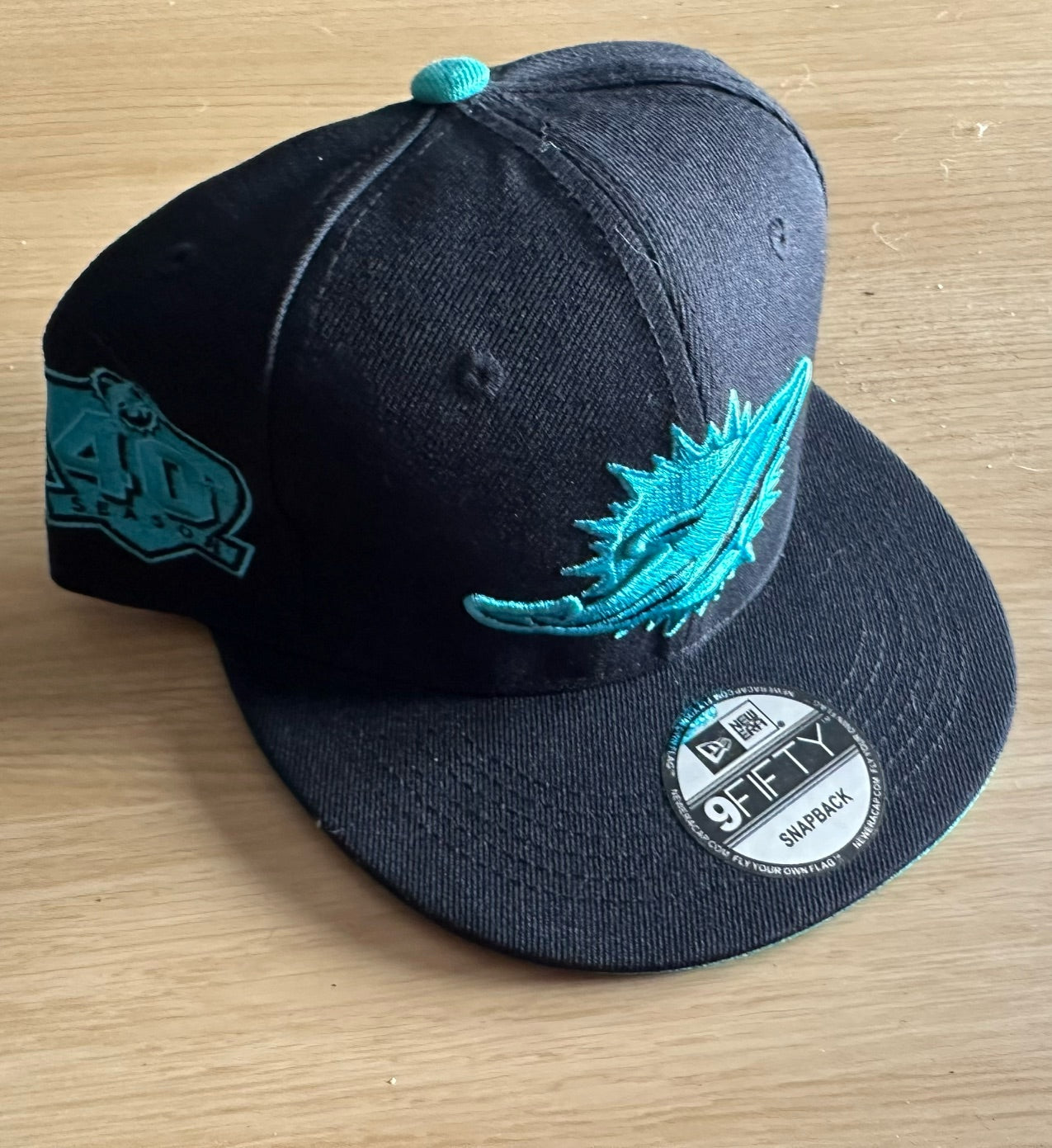 Miami Dolphins NFL SnapBack Baseball Cap Multicolour New With Sticker