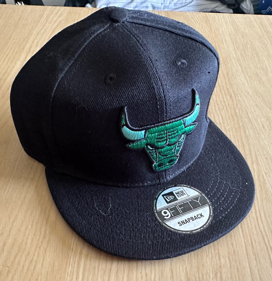 Chicago Bulls NBA SnapBack Baseball Cap Multicolour New With Sticker