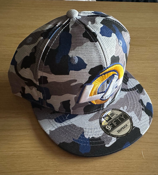 Los Angeles Rams NFL SnapBack Camo Baseball Cap Multicolour New With Sticker