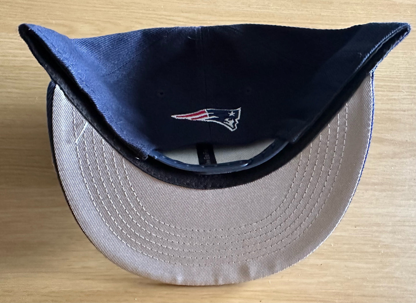 New England Patriots NFL SnapBack Baseball Cap Multicolour New With Sticker