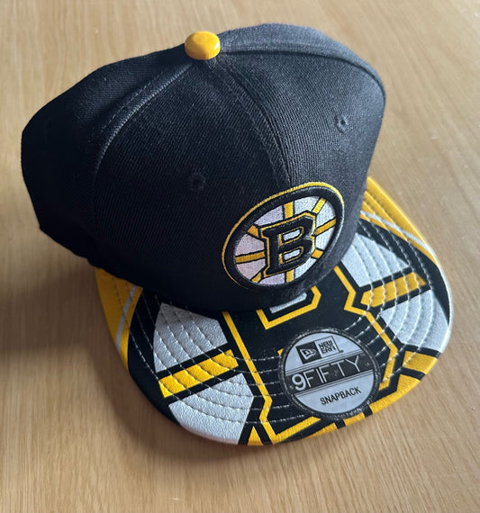 Boston Bruins NHL SnapBack Baseball Cap Multicolour New With Sticker