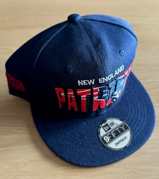 New England Patriots NFL SnapBack Baseball Cap Multicolour New With Sticker