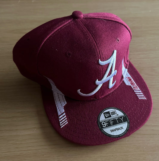 Alabama Crimson Tide NCAA SnapBack Baseball Cap Multicolour New With Sticker