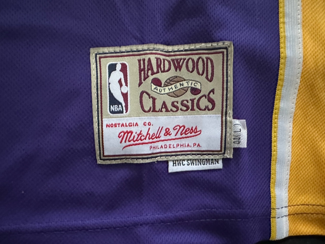 Vintage Hardwood Classics Los Angeles Lakers Bryant Basketball Vest Large