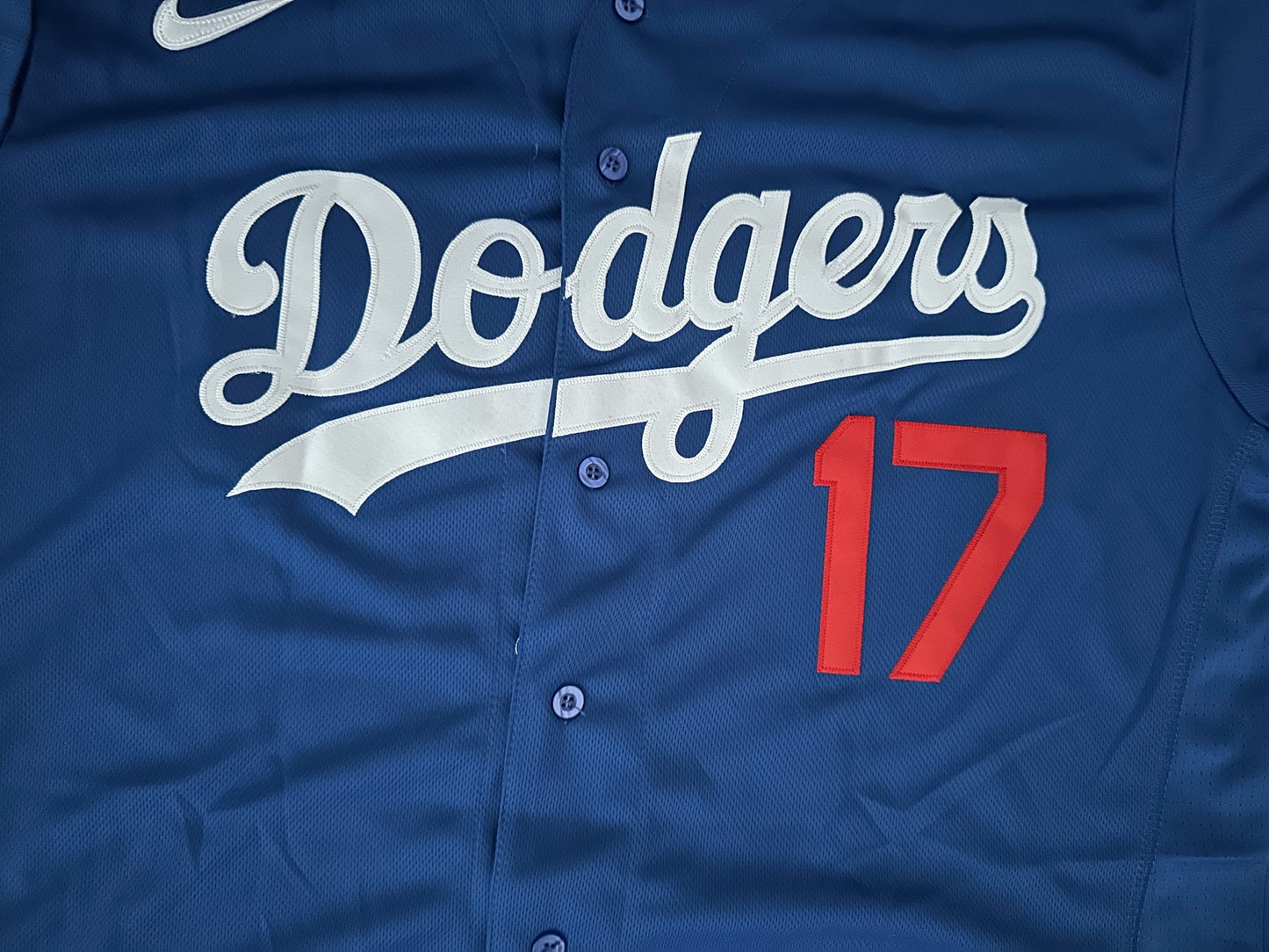 Los Angeles LA Dodgers MLB Baseball Shirt Large Ohtani 17 Blue