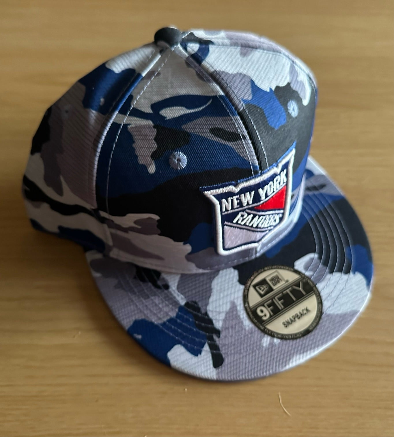 New York Rangers NHL SnapBack Camo Baseball Cap Multicolour New With Sticker