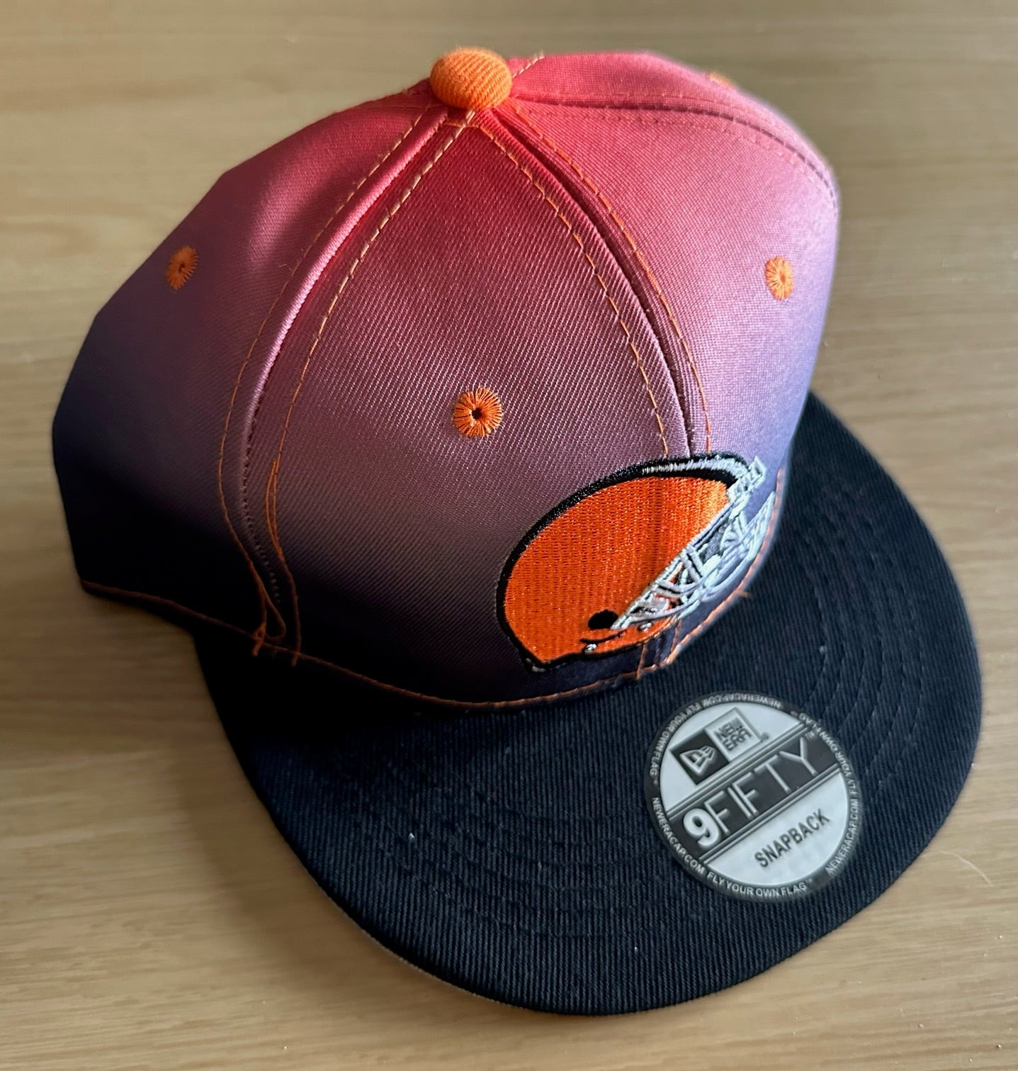 Cleveland Browns NFL SnapBack Baseball Cap Multicolour New With Sticker