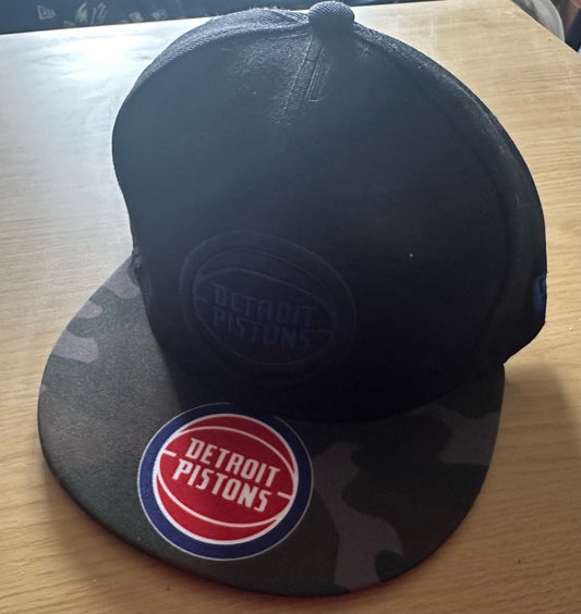 Detroit Pistons NBA SnapBack Baseball Cap Multicolour New With Sticker