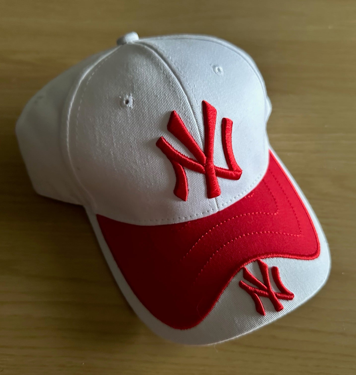 New York Yankees MLB Baseball Cap Multicolour New With Sticker