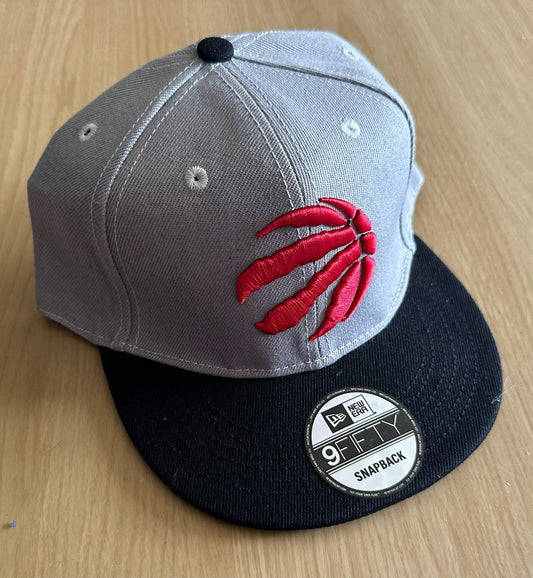 Toronto Raptors NBA SnapBack Baseball Cap Multicolour New With Sticker
