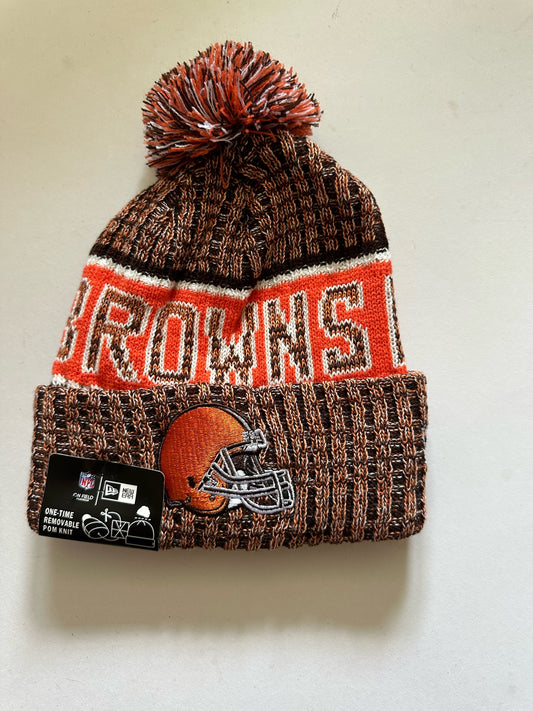 Cleveland Browns NFL Bobble Beanie Multi Colour With Tags on
