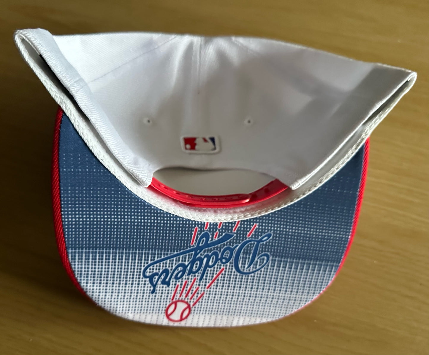 Los Angeles LA Dodgers MLB SnapBack Baseball Cap Multicolour New With Sticker