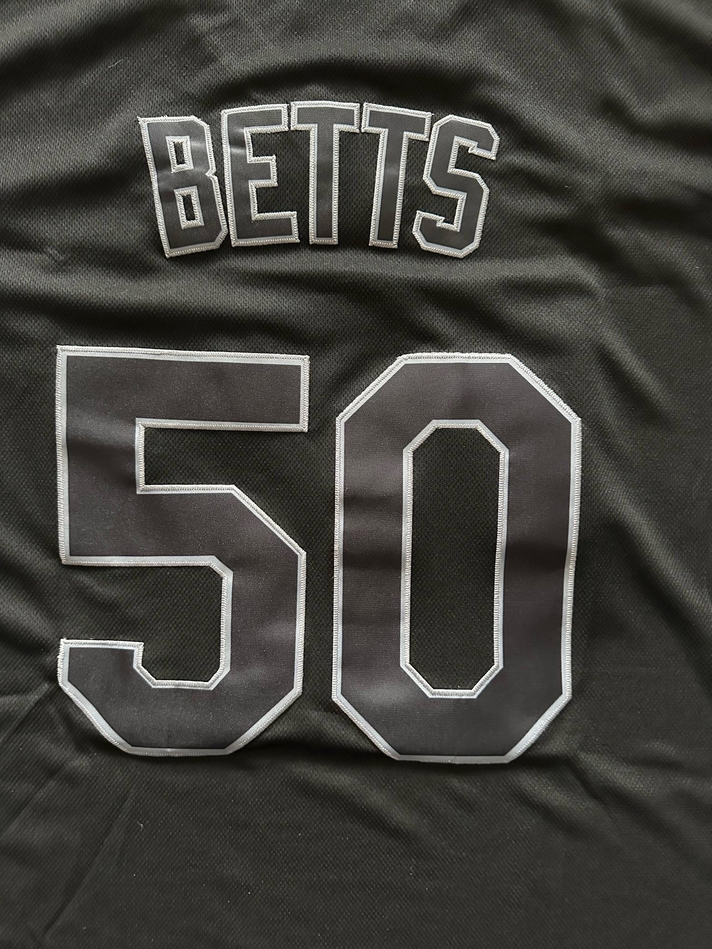 Los Angeles LA Dodgers MLB Baseball Shirt Large Betts 50 Black