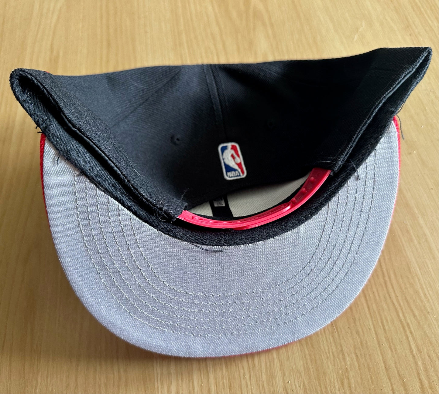 Miami Heat NBA SnapBack Baseball Cap Multicolour New With Sticker