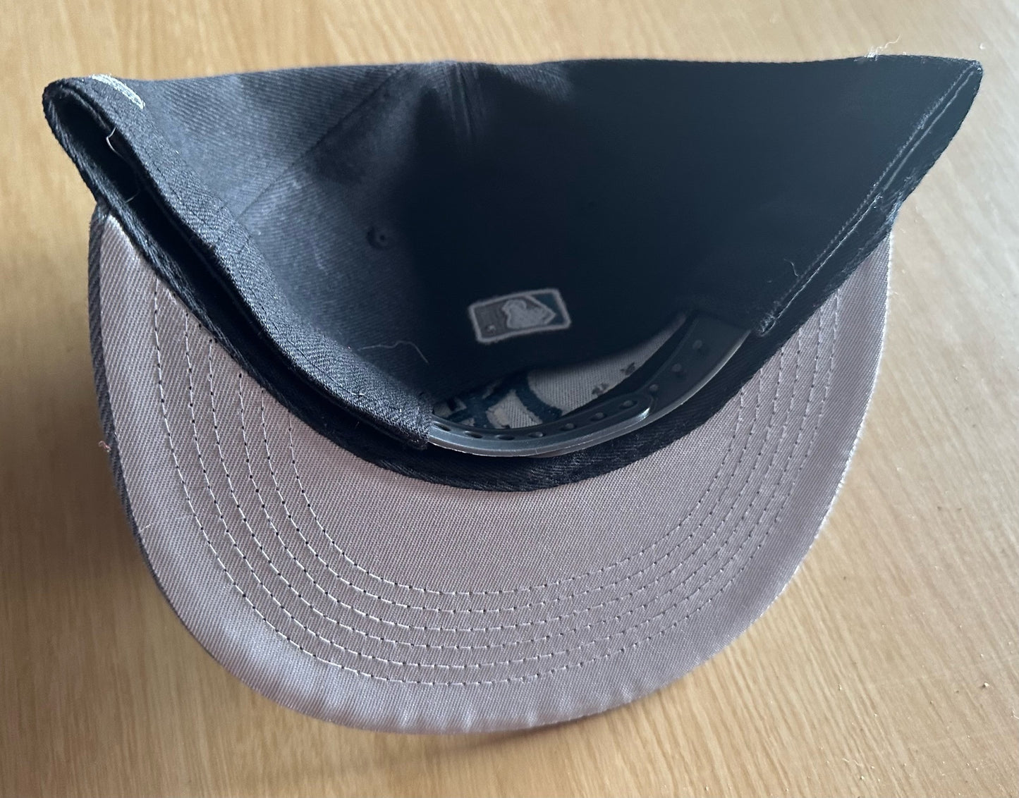 New York Yankees MLB SnapBack Baseball Cap Multicolour New With Sitcker