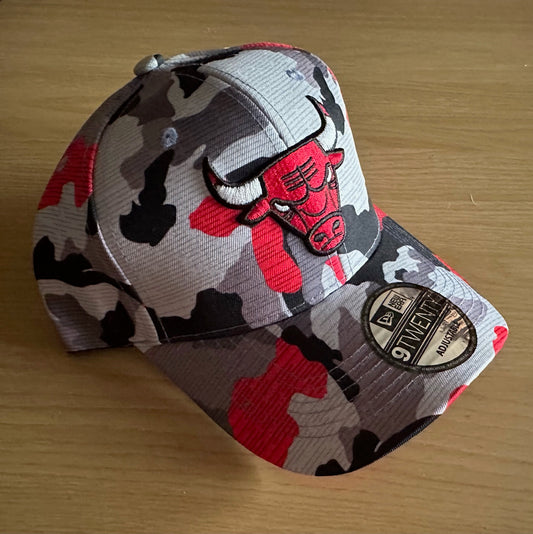 Chicago Bulls NBA Camo Baseball Cap Multicolour New With Sticker