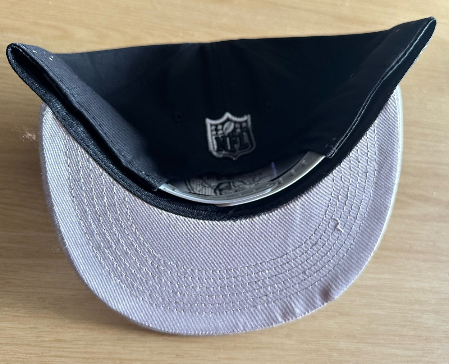 Las Vegas Raiders NFL SnapBack Baseball Cap Multicolour New With Sticker