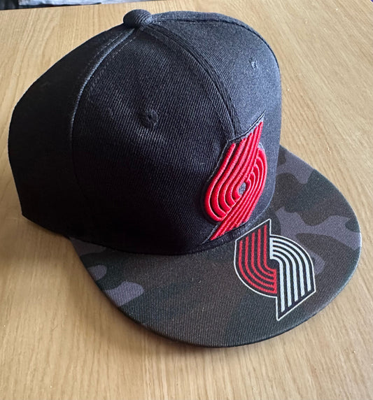 Portland Trailblazers NBA SnapBack Baseball Cap Multicolour New With Sticker