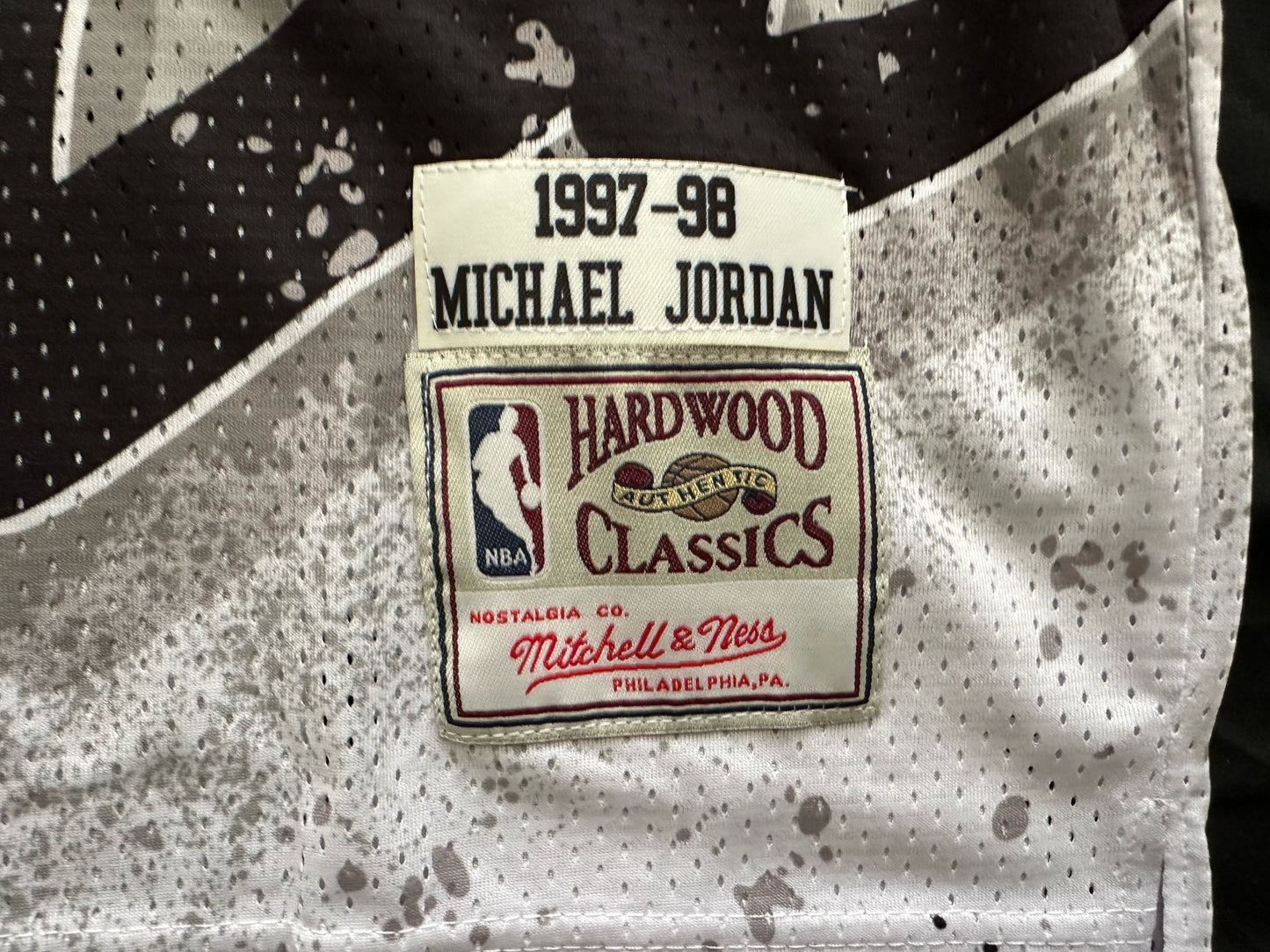 Retro Hardwood Classics Chicago Bulls Jordan Basketball Vest Large