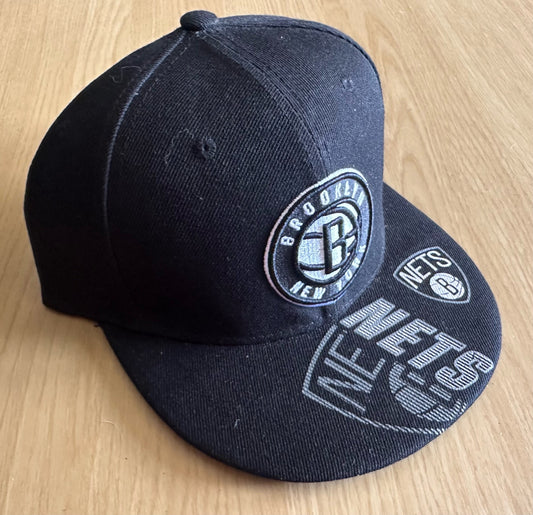 Brooklyn Nets NBA SnapBack Baseball Cap Multicolour New With Sticker