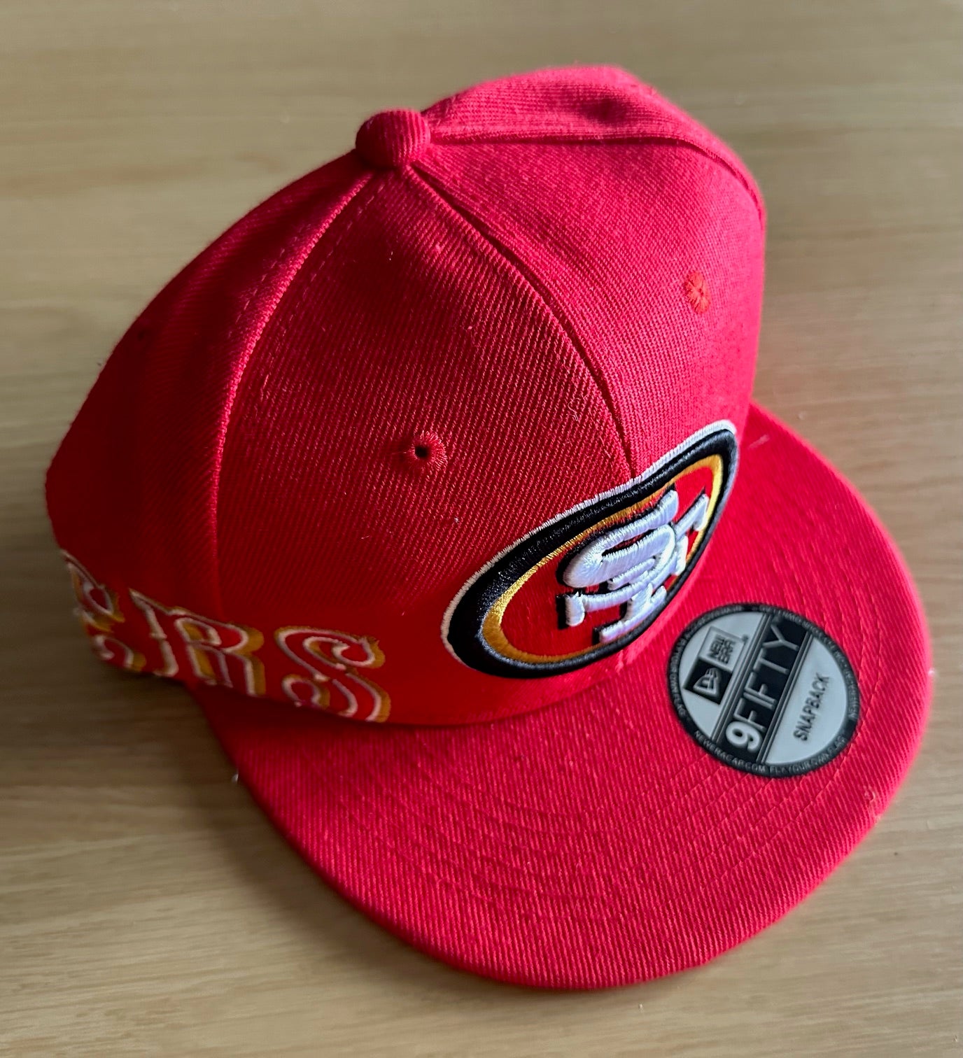 San Francisco 49ers NFL SnapBack Baseball Cap Multicolour New With Sticker