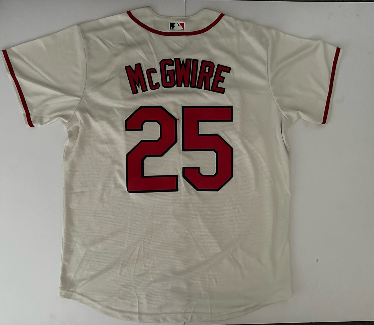 St Louis Cardinals MLB Baseball Shirt Large McGwire 25 White