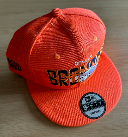 Denver Broncos NFL SnapBack Baseball Cap Multicolour New With Sticker