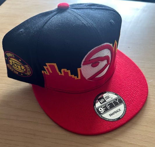 Atlanta Hawks NBA SnapBack Baseball Cap Multicolour New With Sticker