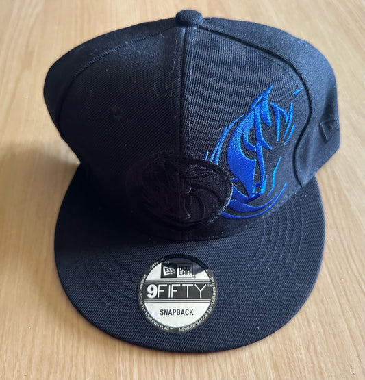Dallas Mavericks NBA SnapBack Baseball Cap Multicolour New With Sticker