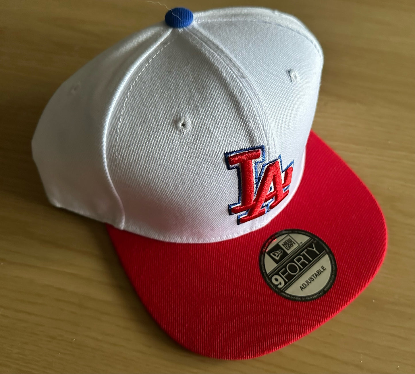 Los Angeles LA Dodgers MLB SnapBack Baseball Cap Multicolour New With Sticker