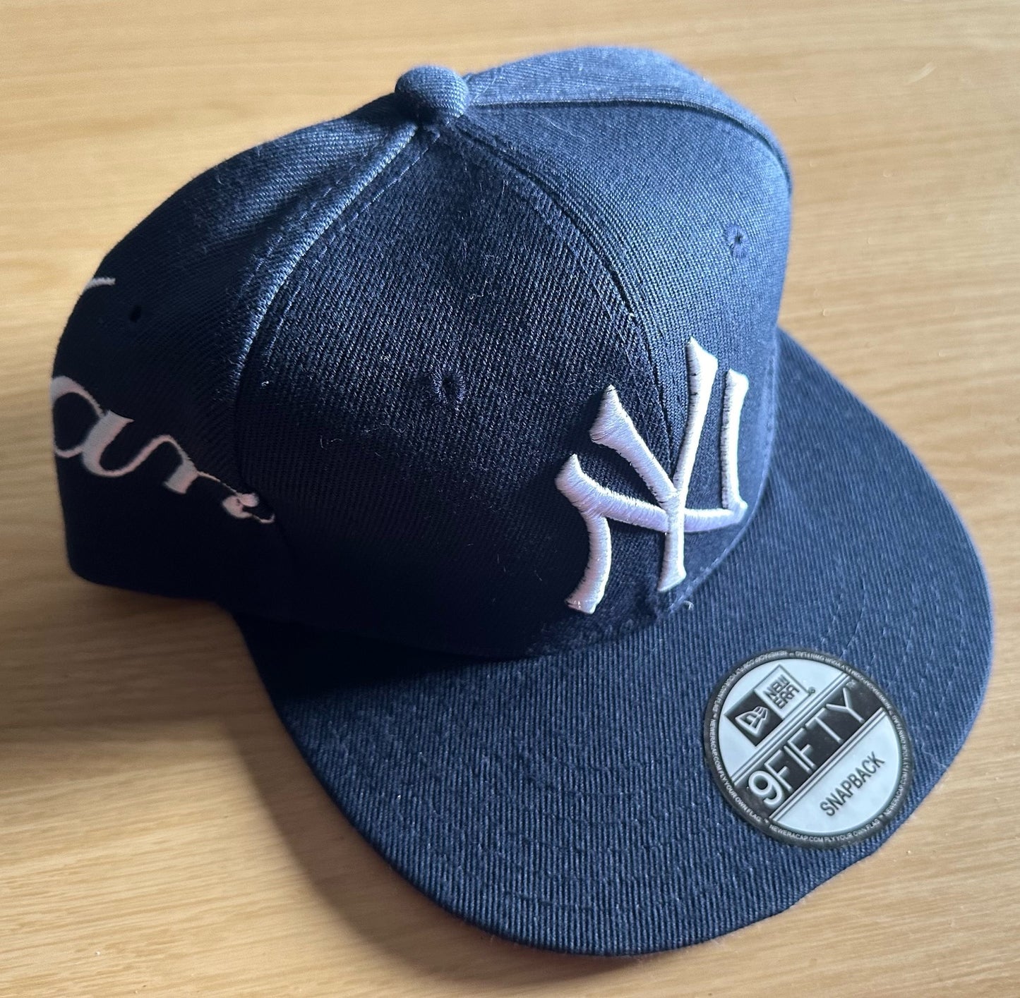 New York Yankees MLB SnapBack Baseball Cap Multicolour New With Sticker
