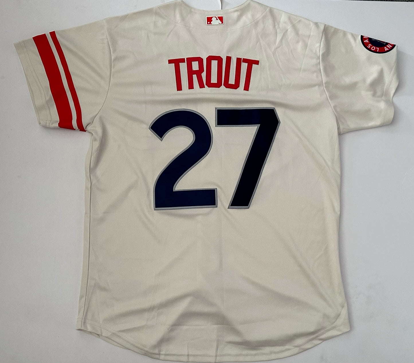 LA Angels MLB Baseball Shirt Large Trout 27 Cream