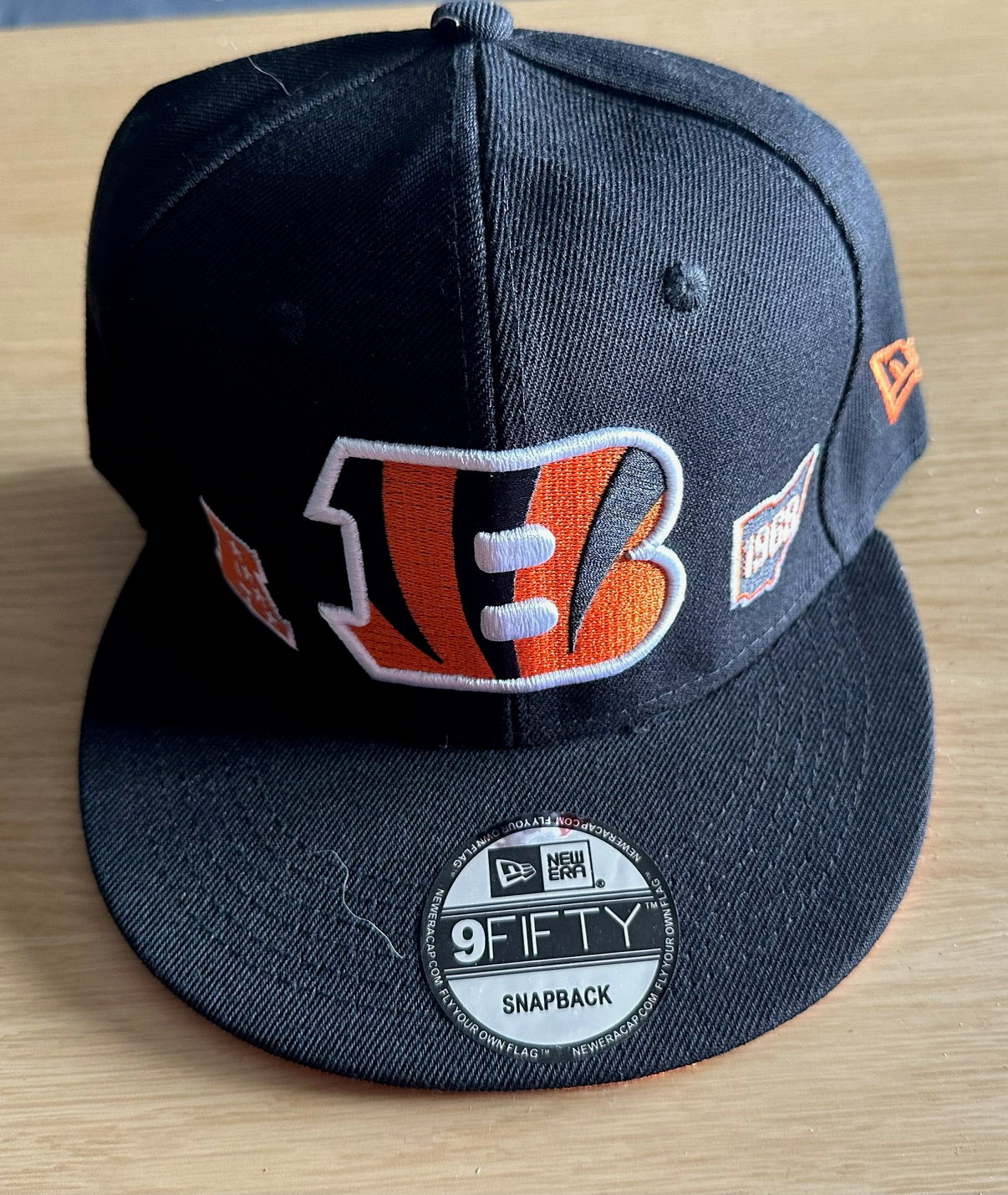 Cincinnatti Bengals NFL SnapBack Baseball Cap Multicolour New With Sticker
