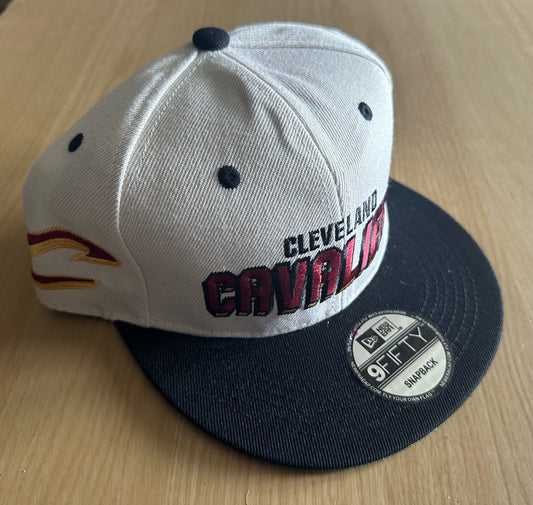 Cleveland Cavaliers NBA SnapBack Baseball Cap Multicolour New With Sticker