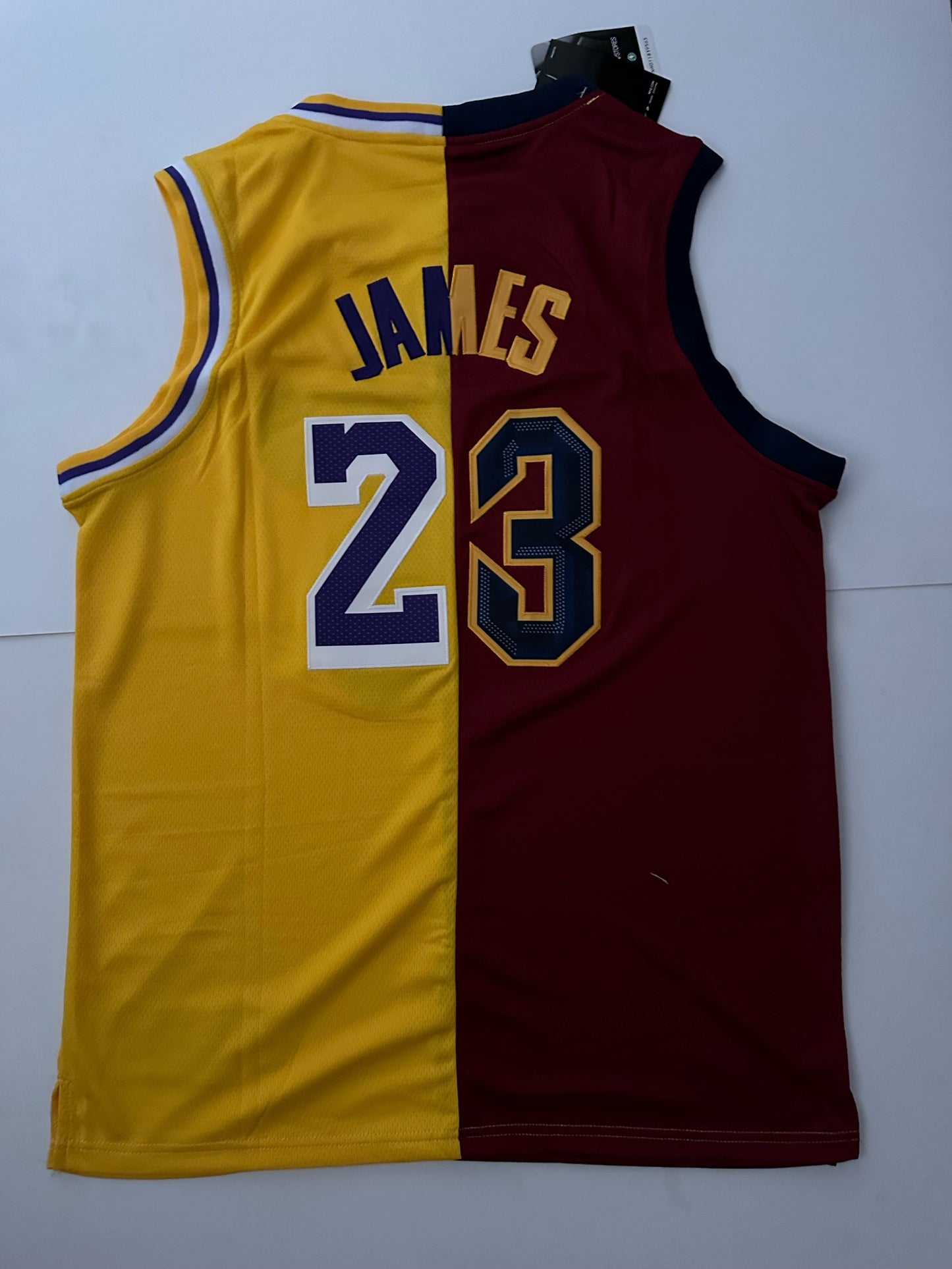 1/2 & 1/2 Cavaliers Lakers NBA James Basketball Vest Large 23 Red & Yellow