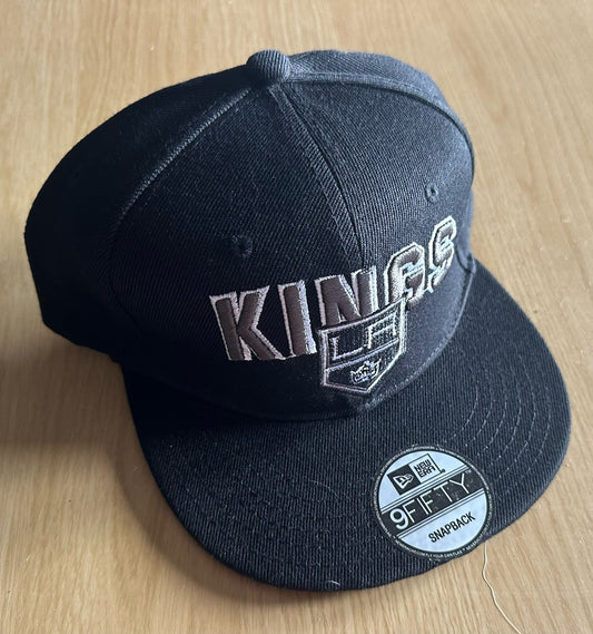Los Angeles LA Kings NHL SnapBack Baseball Cap Multicolour New With Sticker