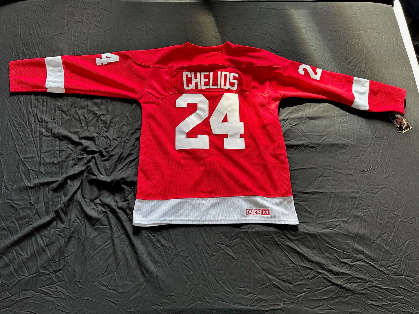 CCM Detroit Red Wings Chelios Hockey Shirt Large