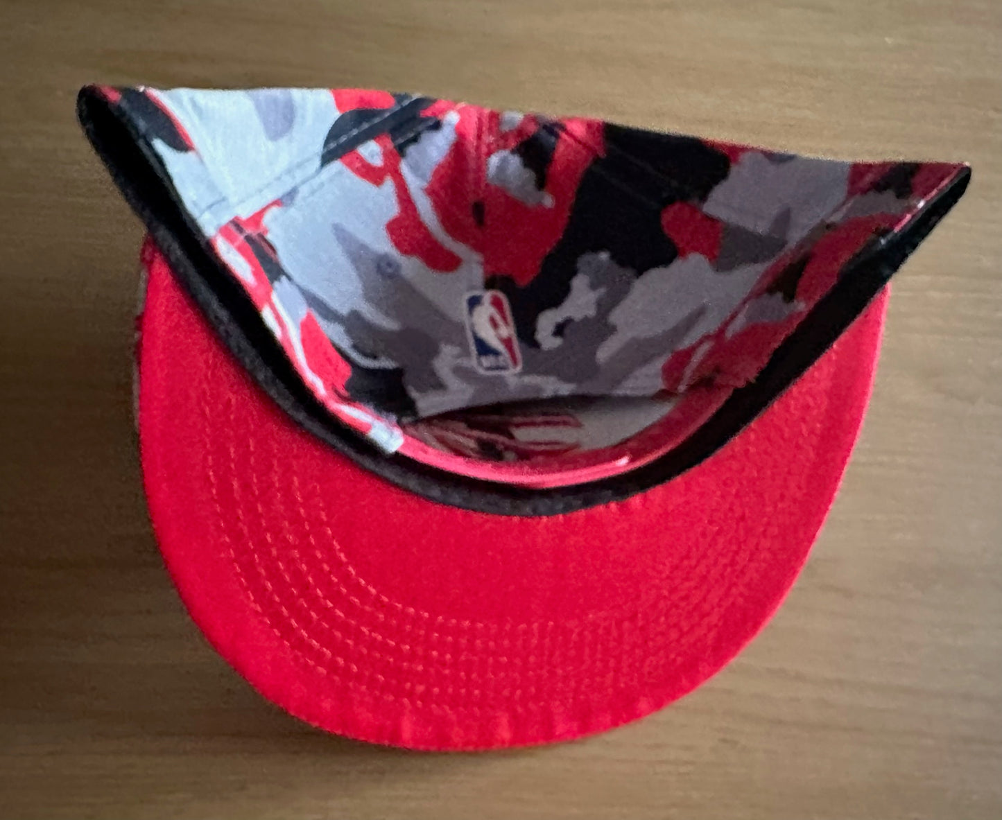 Toronto Raptors NBA SnapBack Camo Baseball Cap Multicolour New With Sticker