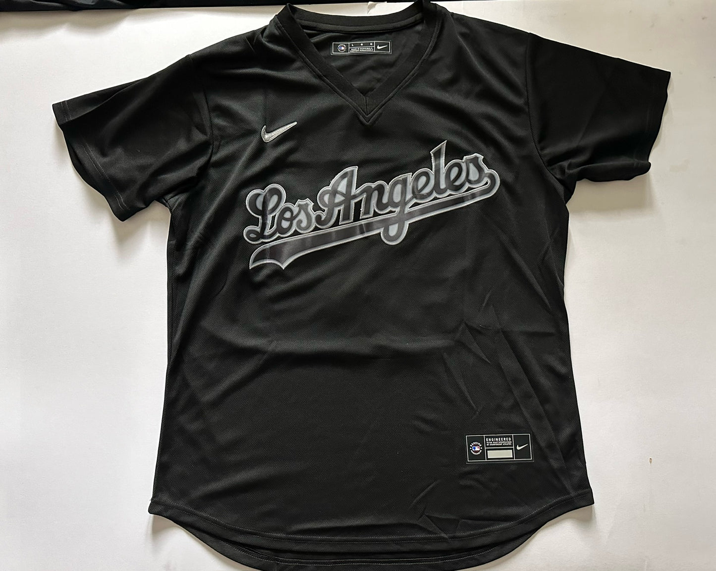 Los Angeles LA Dodgers MLB Baseball Shirt Large Betts 50 Black