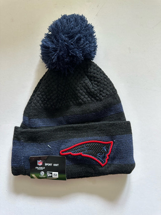 New England Patriots NFL Bobble Beanie Multi Colour With Tags on