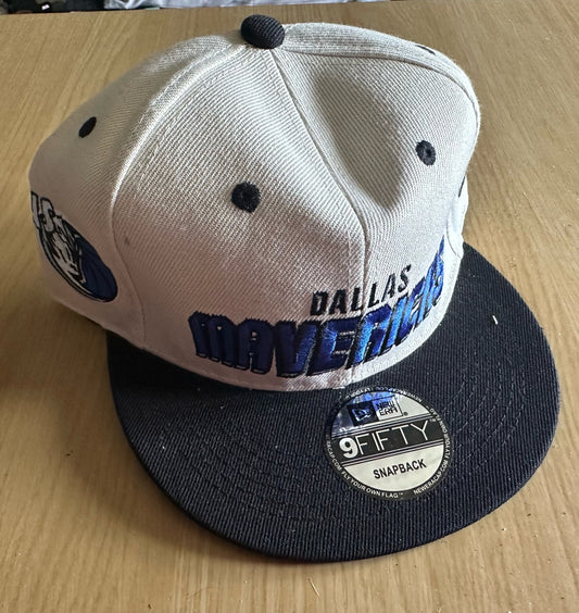 Dallas Mavericks NBA SnapBack Baseball Cap Multicolour New With Sticker
