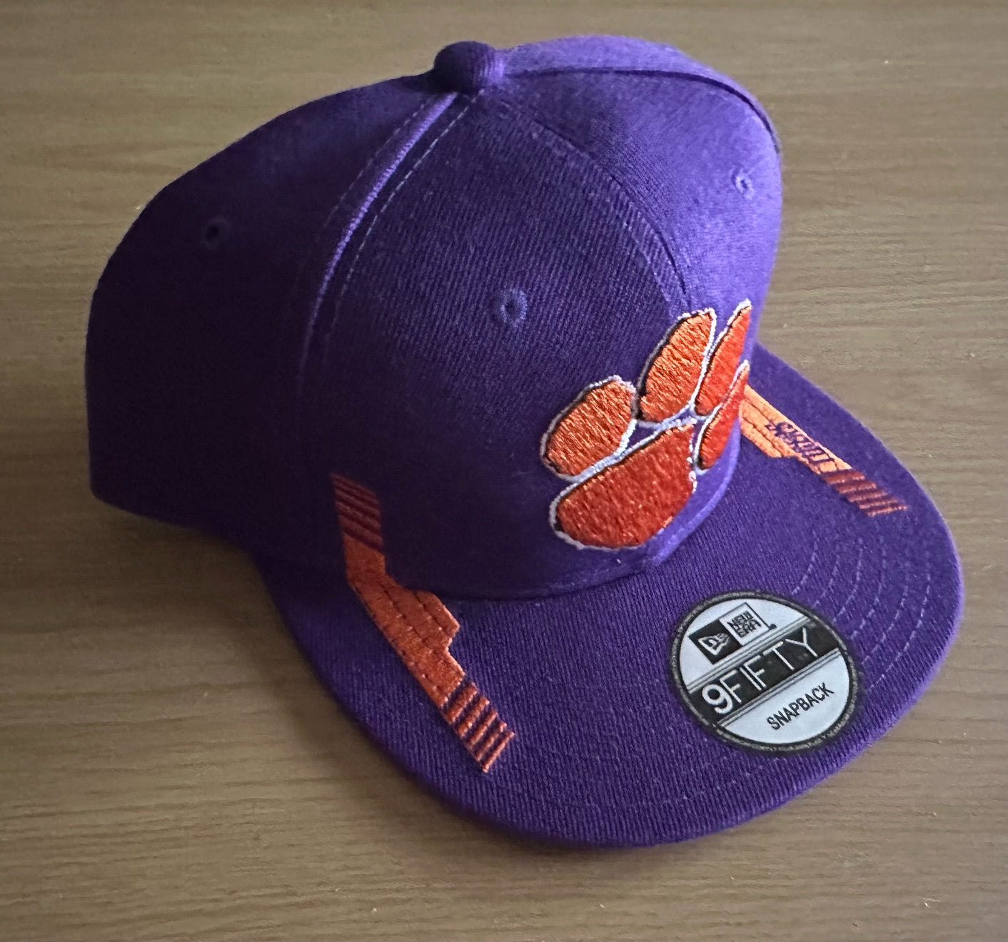 Clemson Tigers NCAA SnapBack Baseball Cap Multicolour New With Sticker